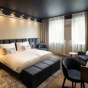 Maison Viktoria 4* Augsburg